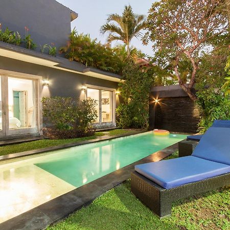 Villa Jalak Seminyak Kültér fotó
